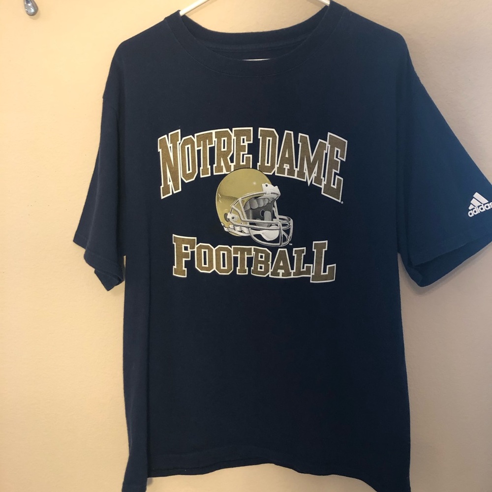 MEN’S MEDIUM NOTRE DAME TSHIRT